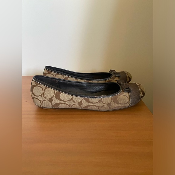 Coach Ballet Flats - Picture 4 of 5